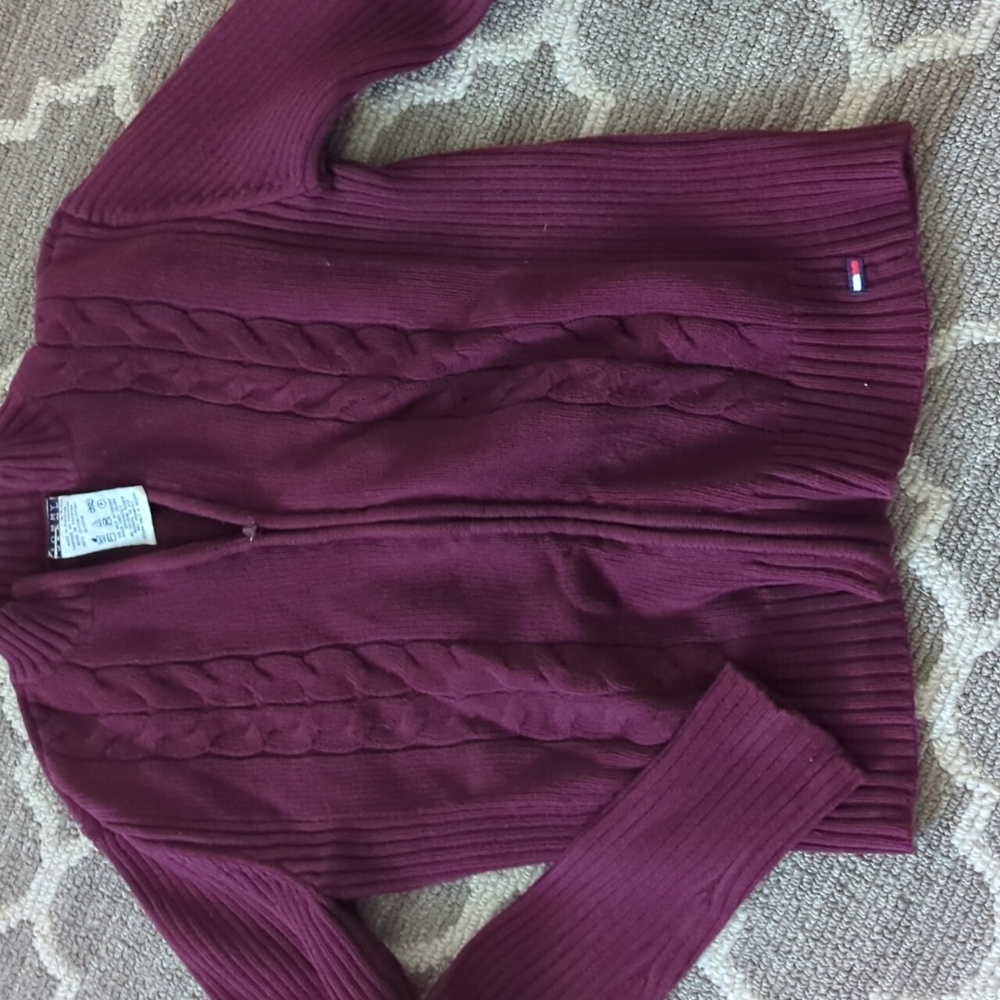 Zip cardigan, wear open or closed